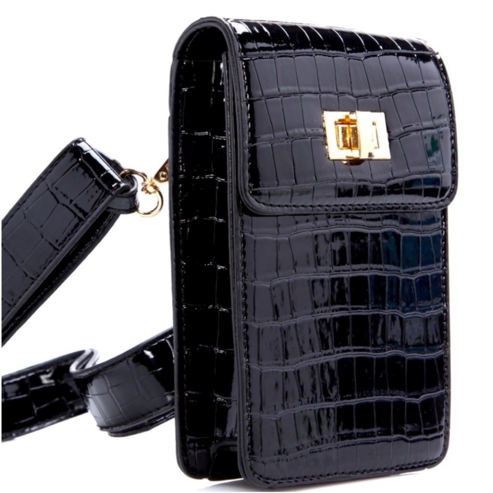 FASHION NOVA Belt Bag